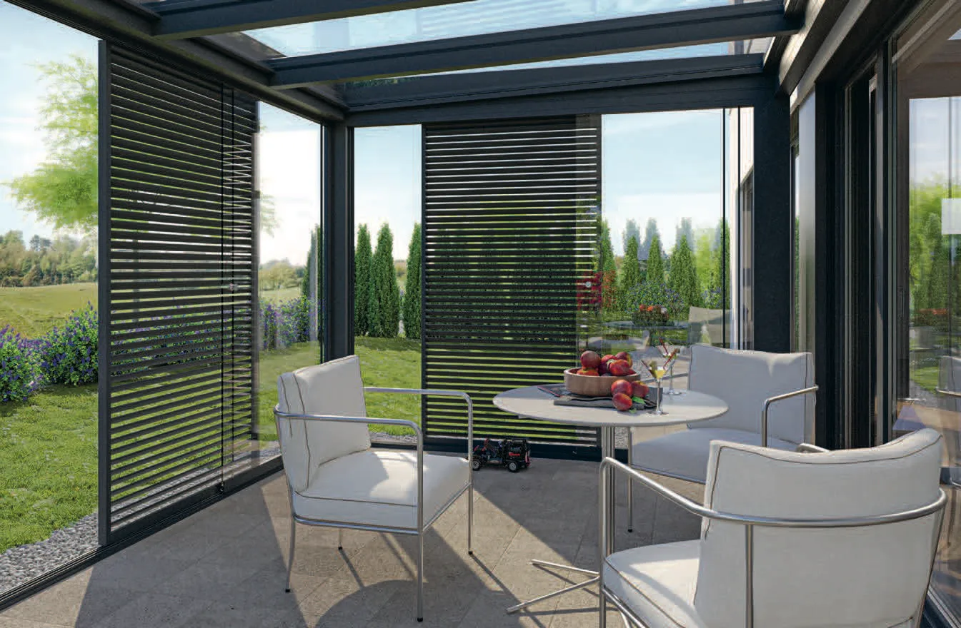 Stínicí ShadingPanel 17 u bezrámového zasklení GSW 17 – Moonex